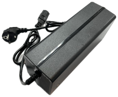 Зарядное устройство Maikaolin H12 купить в Самаре